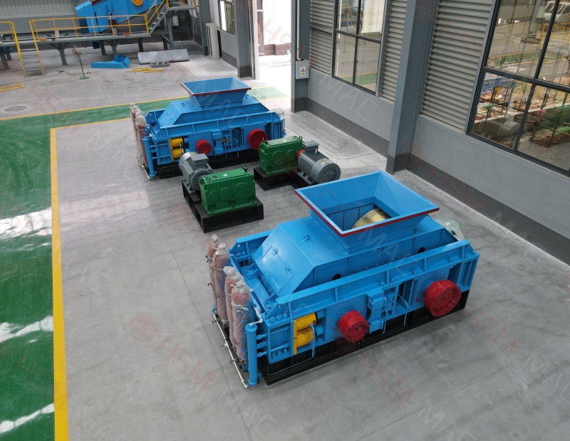 固化飞灰块破碎机